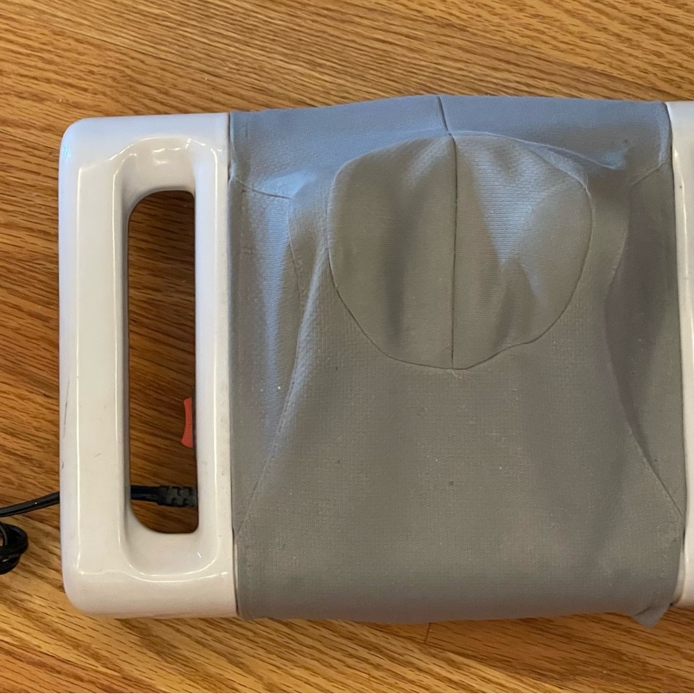 Homedics Shogun Shiatsu Kneading Neck Head Massager Model SM-444